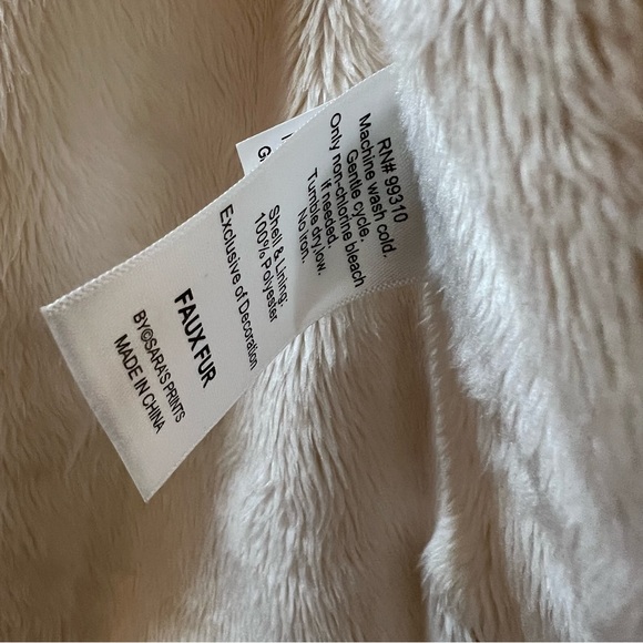 Faux Fur Vest - Picture 6 of 8